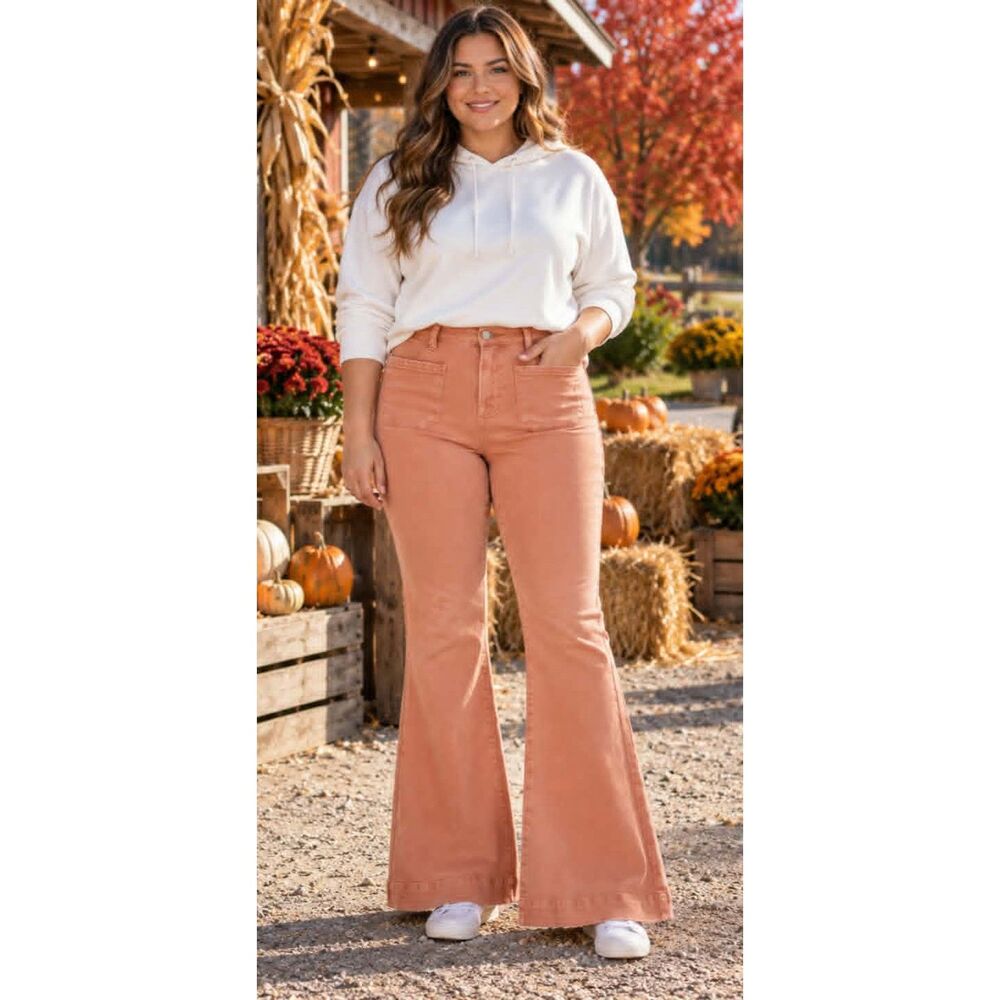 NWT Size 13 Risen High-Rise Patch Pocket Flare Jean-Peach Blossom